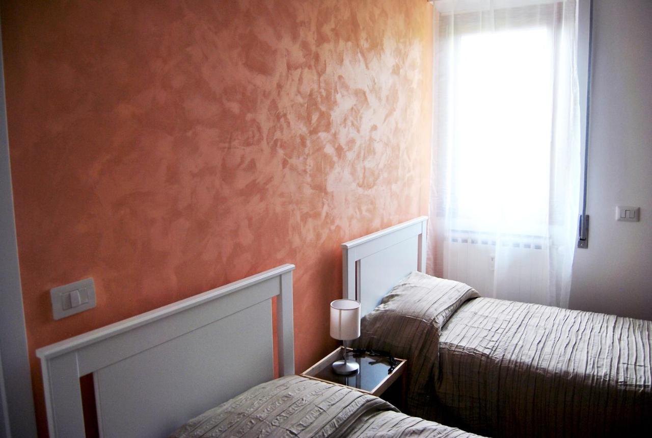 Romamourhouse Bagian luar foto