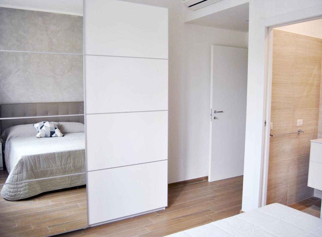 Romamourhouse Bagian luar foto