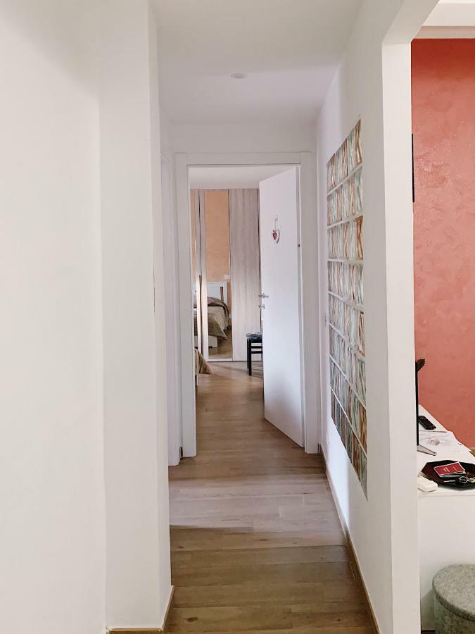 Romamourhouse Bagian luar foto