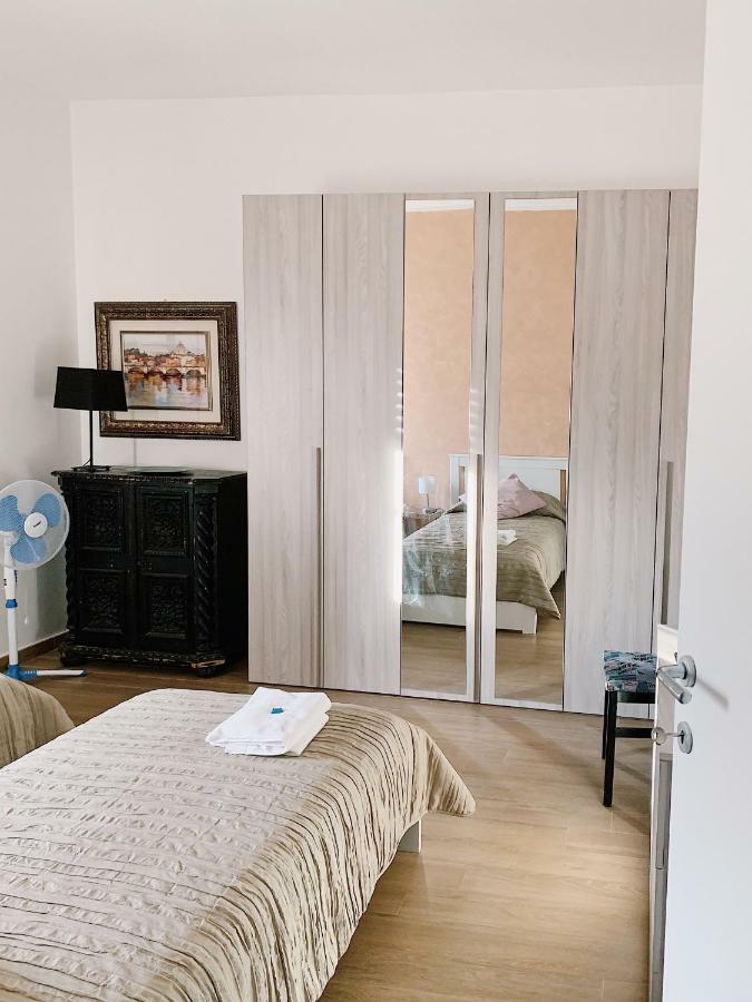 Romamourhouse Bagian luar foto